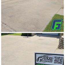 St Joseph MO sidewalk, driveway, amd concrete cleaning.  thumbnail